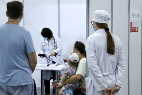 Центр вакцинации на базе столичного МВЦ с 5 июля будет работать ежедневно