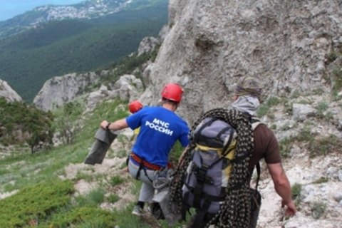 Украинские туристы попали под камнепад в Кавказских горах