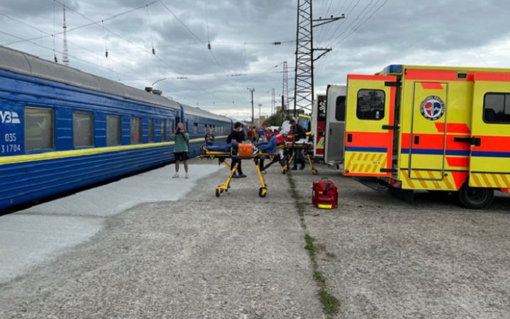 До лікарень у ЄС уже відправили понад 5 тисяч пацієнтів із України
