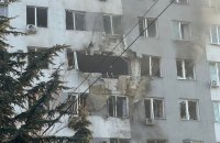 Росіяни атакували девʼятиповерхівку в Одесі, є жертви (доповнено)