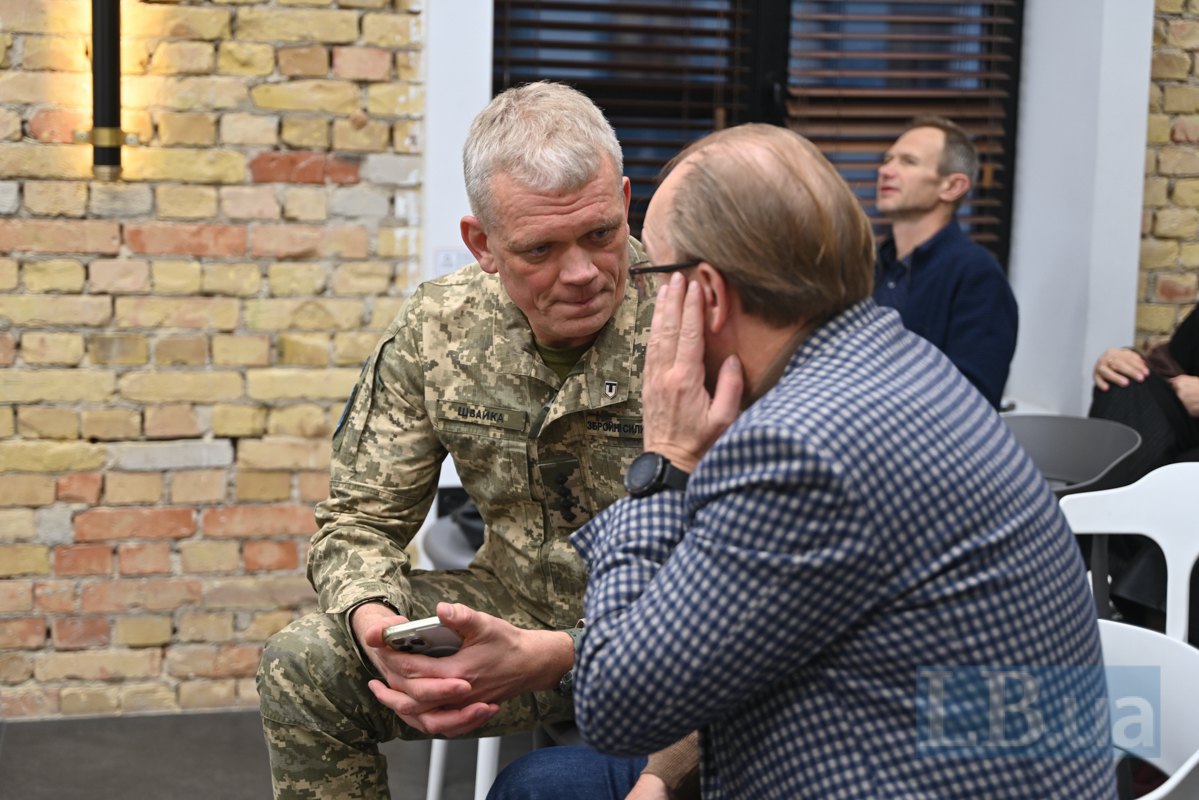 Екс-міністр аграрної політики та продовольства України, військовослужбовець ЗСУ Ігор Швайка і глава ТПП Геннадій Чижиков