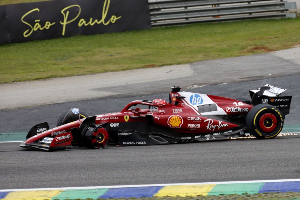 Леклер під час Гран-прі Бразилії