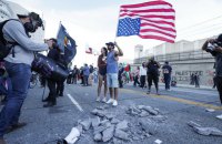 Головне за ніч та ранок понеділка, 30 березня: майже 150 боєзіткнень, атаки дронів на Росію, протести проти Трампа  