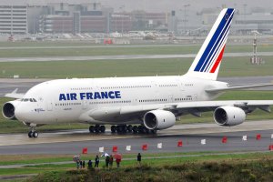Сотрудники Air France начали пятидневную забастовку 