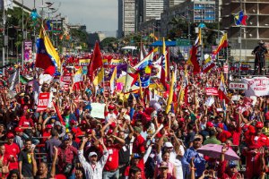 В Венесуэле прошла многотысячная демонстрация против американских санкций