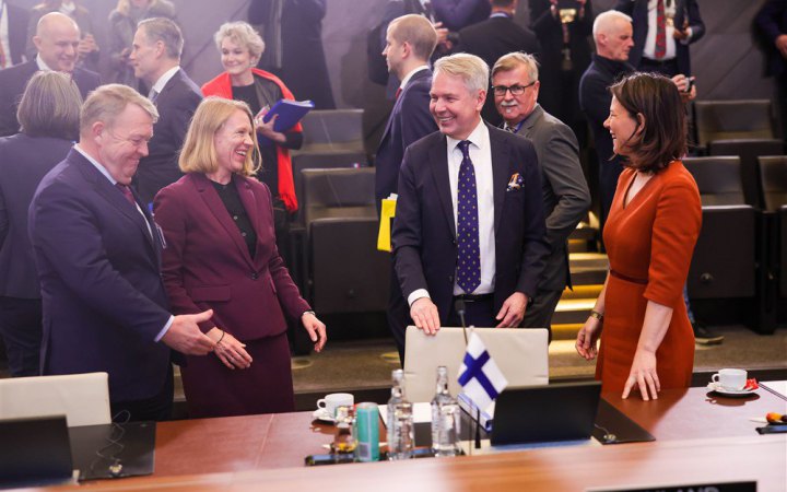 Представник Фінляндії взяв участь у першій зустрічі як член НАТО