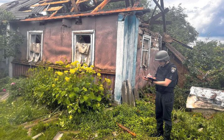 Російська армія вщент зруйнувала житловий будинок на Чернігівщині