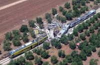 Не менее 10 человек погибли в железнодорожной катастрофе в Италии