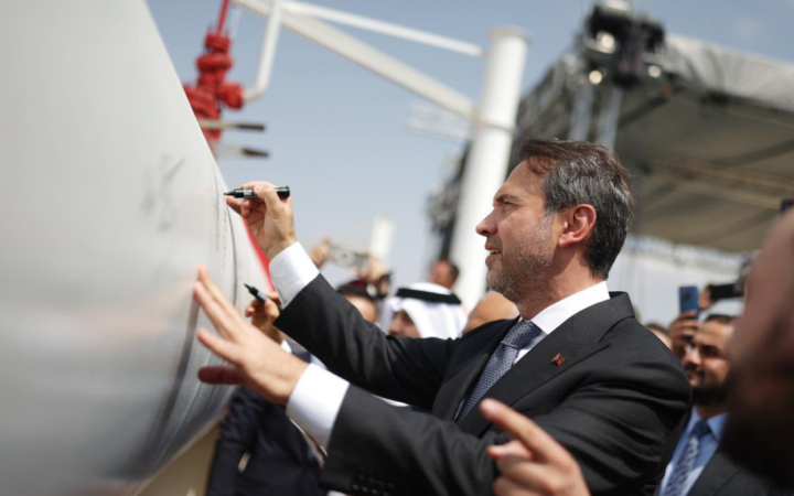 Туреччина почала постачання азербайджанського природного газу в Сирію