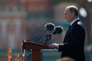 Путін побажав українцям і грузинам миру