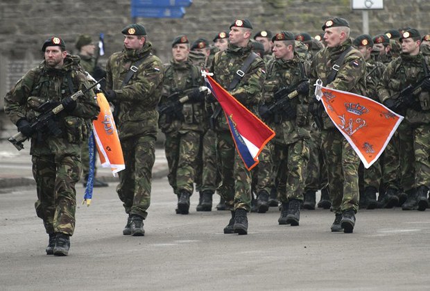 Голландские военные