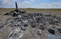 Недолет: фотокорреспондент LB.ua нашел остатки вертолета, который должен был прикрывать российский десант в Гостомеле