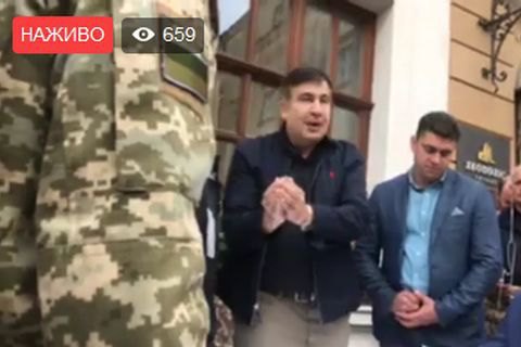 Саакашвили подписал админпротокол о незаконном пересечении границы (обновлено)