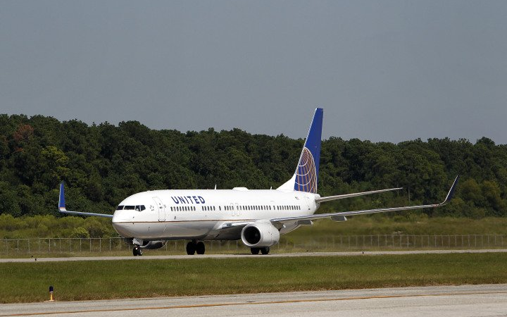 У США пасажирський літак здійснив аварійну посадку після втрати колеса шасі