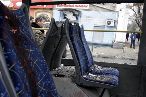 У Києві обстріляли тролейбус