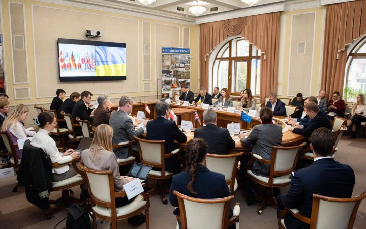 Посли G7 провели термінову зустріч через російські удари по енергетиці України