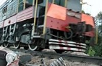 Пассажирский поезд столкнулся с локомотивом: есть пострадавшие