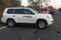 ОБСЄ зафіксувала на кордоні з РФ авто з написом "Батальйон моджахеда"
