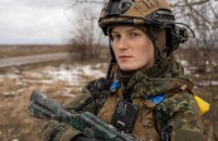 Жінки в армії можуть повністю виконувати роботу чоловіків, – військовослужбовиця "Ксена"