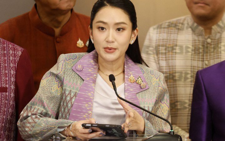 Суд Таїланду усунув прем’єр-міністерку Пхетхонтхан Чинават за порушення етики