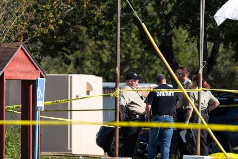 Порошенко и Климкин выразили соболезнования родным жертв стрельбы в Техасе