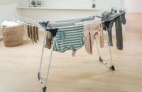 Чому сушіння білизни в приміщенні може становити загрозу для здоров'я, — дослідження