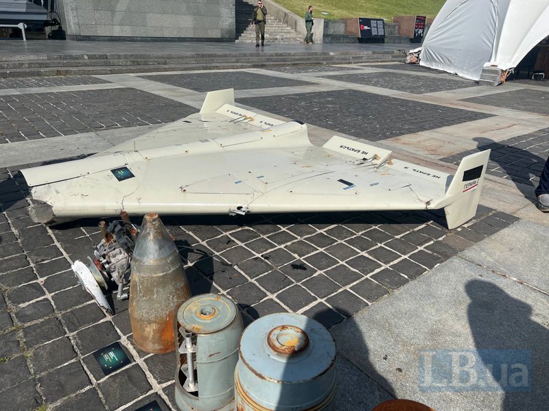 виставка збитих російських БПЛА, які містять імпортні компоненти — зокрема, з країн Європейського Союзу та США 