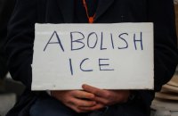 У Міннеаполісі затримали 100 кліриків, які вийшли на мітинг проти депортацій мігрантів