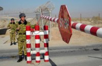 На границе Кыргызстана и Таджикистана во время перестрелки ранены военные 