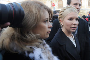 "Так Тимошенко еще никогда не охраняли", - пресс-секретарь