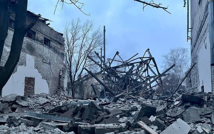 Росіяни вдарили ракетами по Краматорську: зруйнована будівля медичної інфраструктури