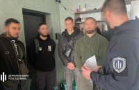 Розстріл поліцейських на Вінниччині: викрито двох військових, які допомагали пізозрюваним тікати