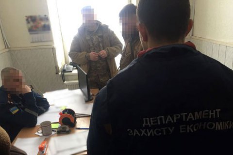 В Луганской области за взятку задержан подполковник ГосЧС