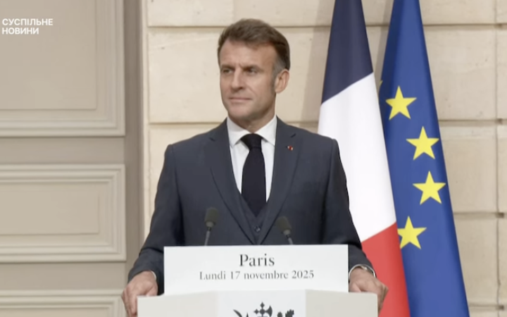 Макрон: Україні потрібно дати таку зброю, щоб відпало бажання на неї нападати