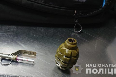 У пасажира рейсу "Київ-Хургада" виявили гранату