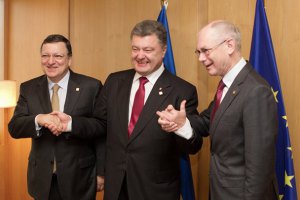 ЄС відкинув можливість перегляду асоціації з Україною