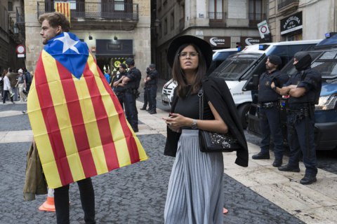 В Афинах сторонники независимости Каталонии ворвались в посольство Испании
