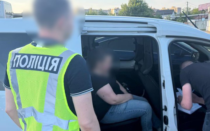 На Київщині судитимуть посадовицю управління освіти за корупцію під час будівництва укриття в школі