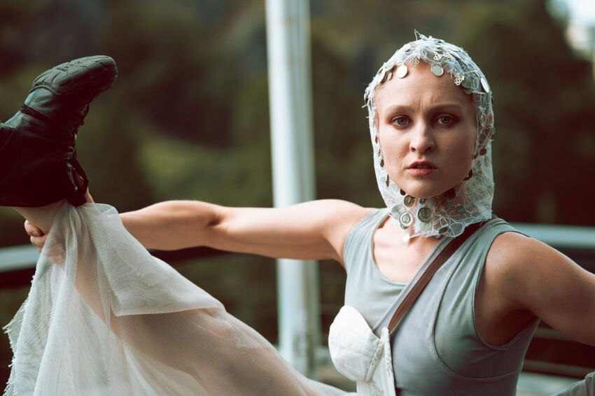 співзасновниця театру &quot;Нафта&quot;, режисерка та виконавиця головної ролі у моновиставі &quot;Someone Like
Me&quot;