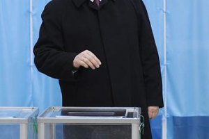 Янукович голосуватиме в 217 окрузі на Оболоні