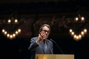 Керівник Каталонії запропонував провести дострокові парламентські вибори