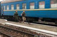 Пассажиров поезда "Бахмут-Львов" из-за "минирования" эвакуировали на станции "Полтава Киевская"