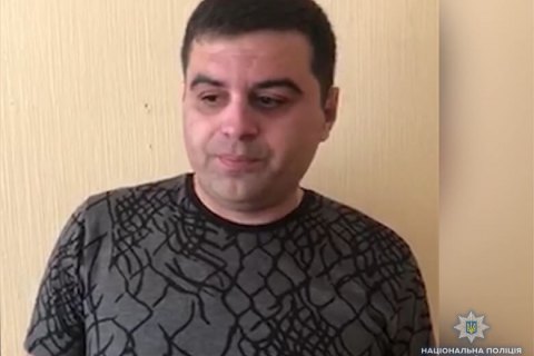 Из Украины снова выдворили криминального авторитета "Тенго Питерского" 