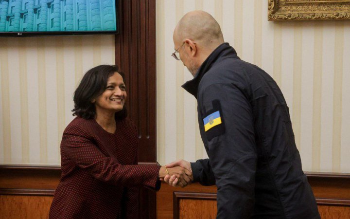 Шмигаль зустрівся з делегацією МВФ 