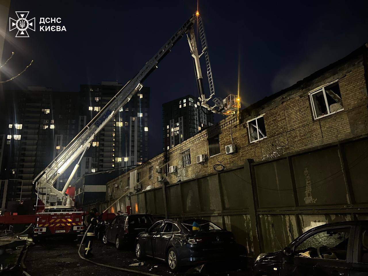 Наслідки атаки на Київ 16 квітня 2026 