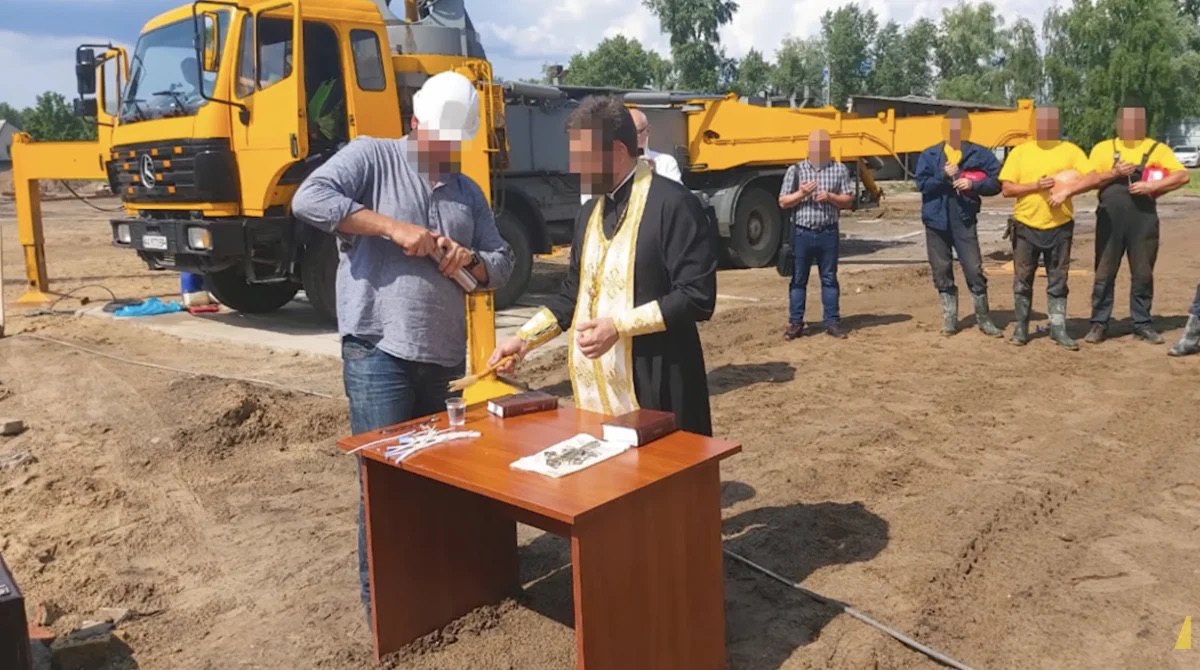 Овсячення проєкту «Династія» 