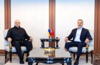 Умєров у Туреччині зустрівся з керівником МЗС