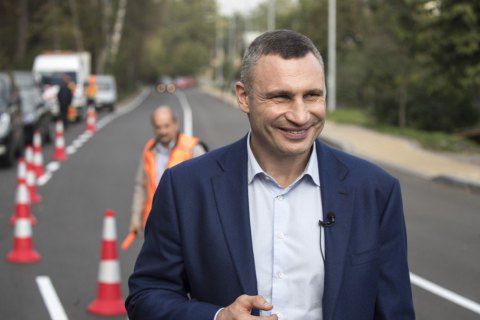 Кличко рассказал, как идут ремонты дорог в Киеве