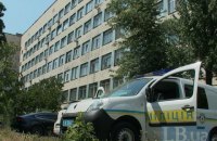 У Києві з 6-го поверху лікарні викинулася жінка похилого віку