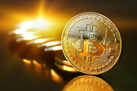 Bitcoin сягнув історичного максимуму у понад $35 тисяч 